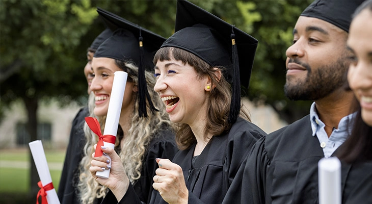 Proves d’Accés a la Universitat Mayores de 25 anys (PAU+25)